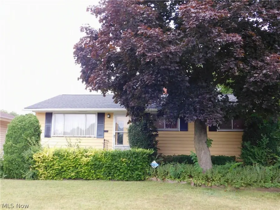 616 Judie Drive, Cleveland, OH 44109 - #2