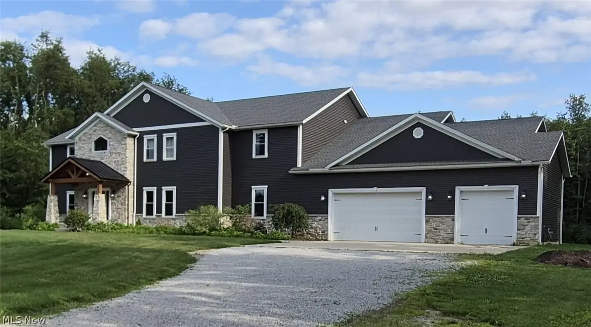2252 Applegrove Ne Street, Canton, OH 44721 - #1