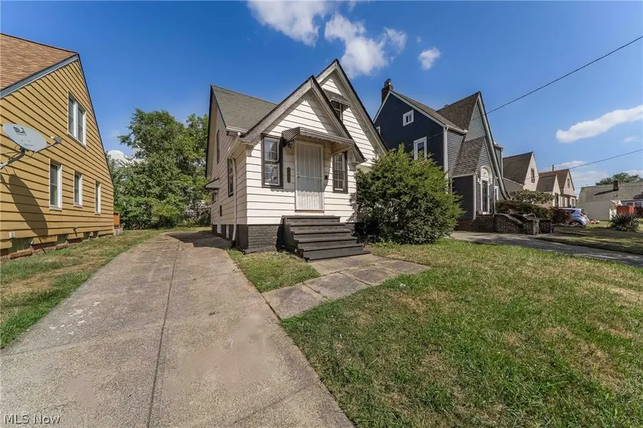 3995 E 154th Street, Cleveland, OH 44128 - #2