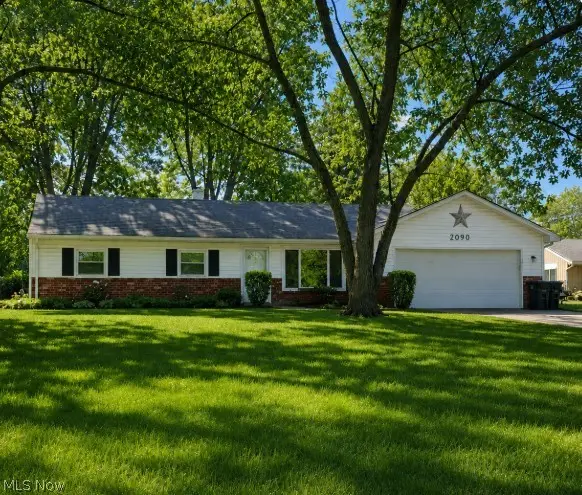 2090 Pinewood Drive, Brunswick, OH 44212