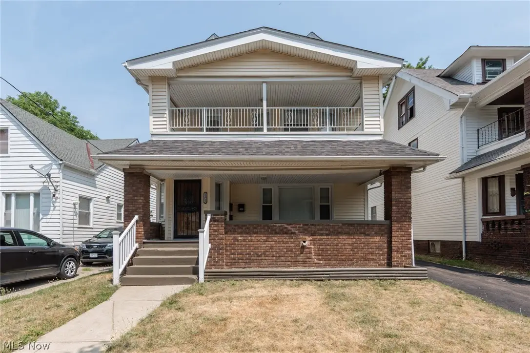 11711 Buckingham Avenue, Cleveland, OH 44120 - #1