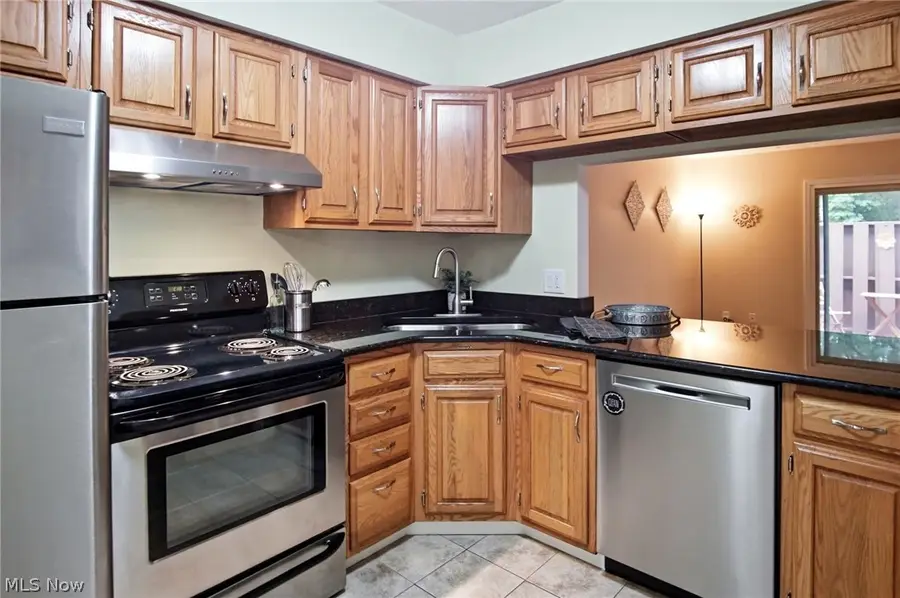 2953 Heatherwood Court, Stow, OH 44224 - #3