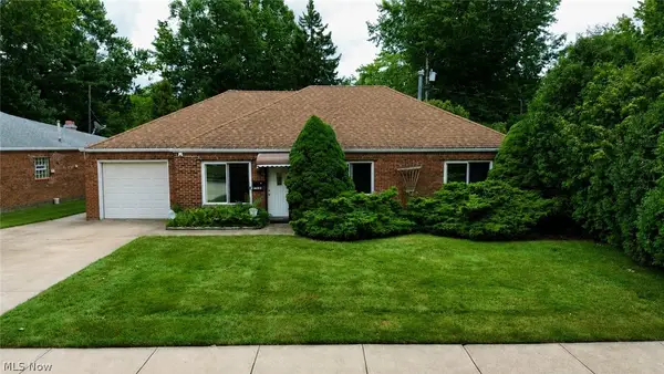 27390 Markbarry Avenue, Euclid, OH 44132