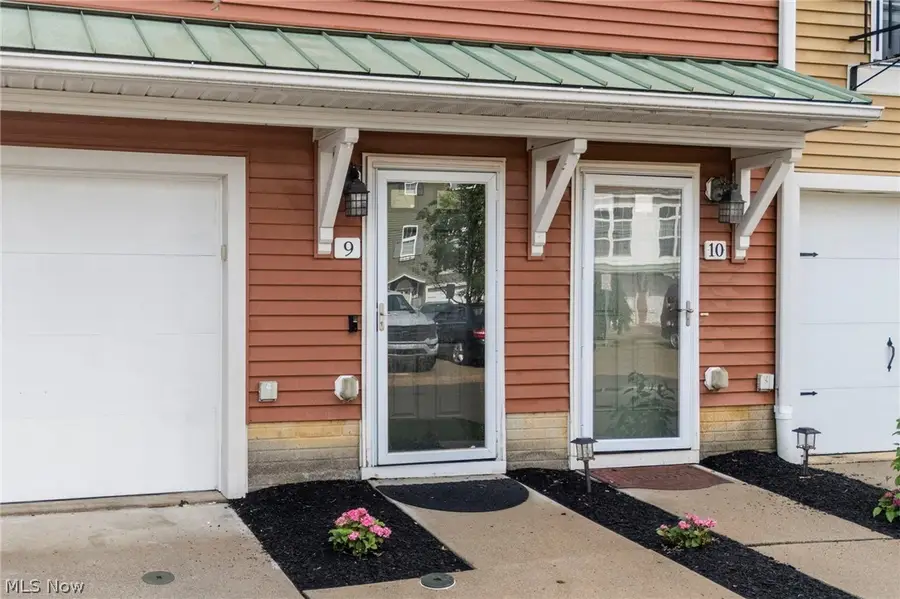9 Grandview Drive, Rocky River, OH 44116 - #3