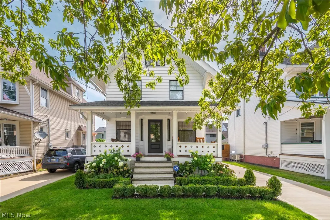 1225 Gladys Avenue, Lakewood, OH 44107 - #1