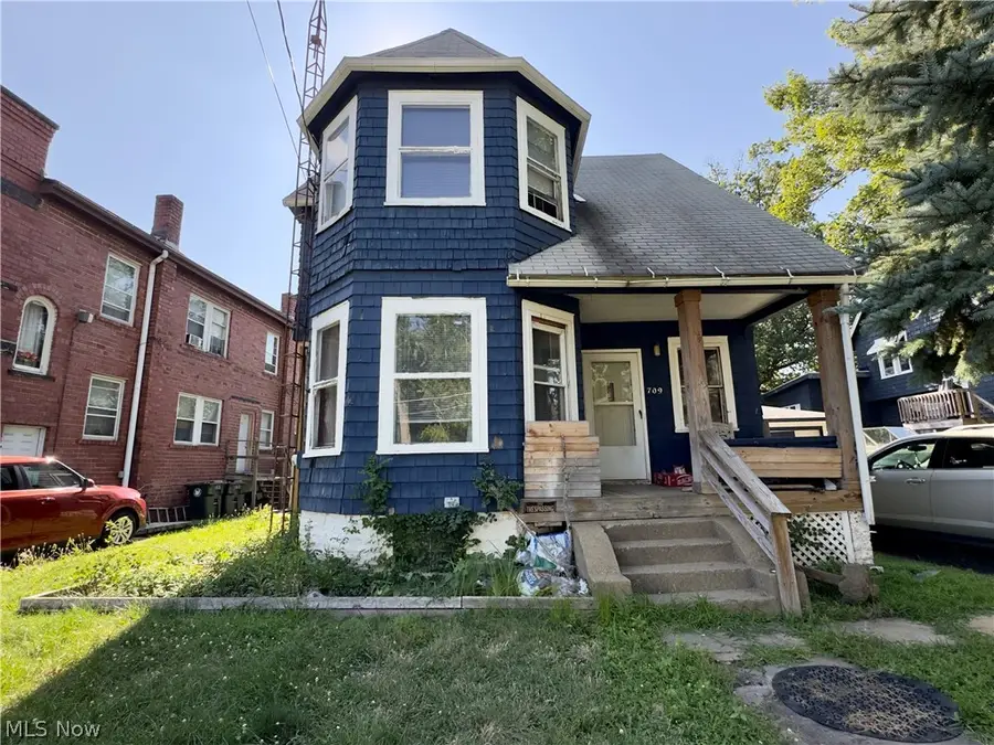 709 Fulton Nw Road, Canton, OH 44703 - #2