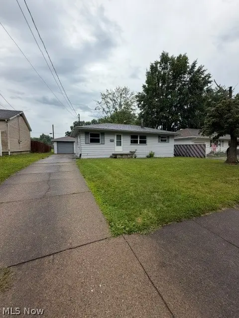 2915 Northwest Nw Boulevard, Warren, OH 44485 - #1