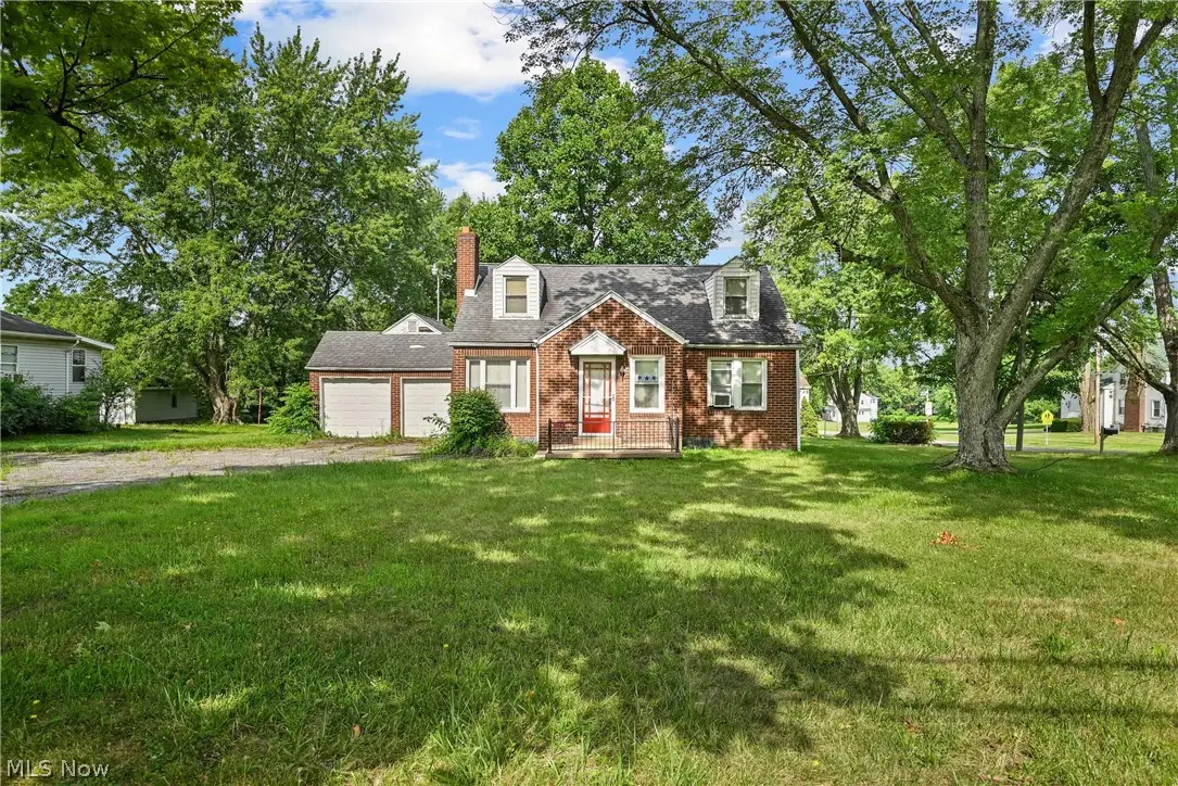 374 Niles Cortland Se Road, Warren, OH 44484 - #1