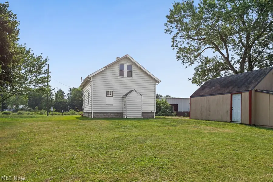 3857 Violand Street, Louisville, OH 44641 - #3