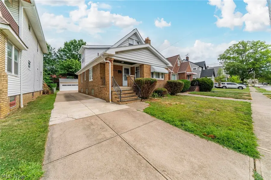 19541 Naumann Avenue, Euclid, OH 44119 - #2