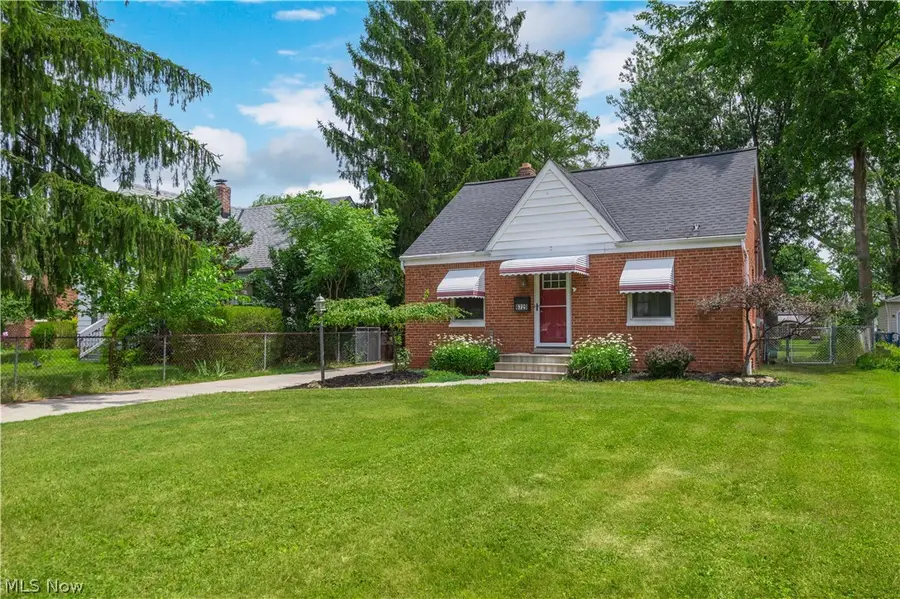 6729 Orchard Boulevard, Parma Heights, OH 44130 - #2