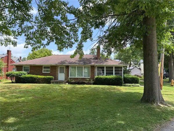 950 Home Circle, Salem, OH 44460
