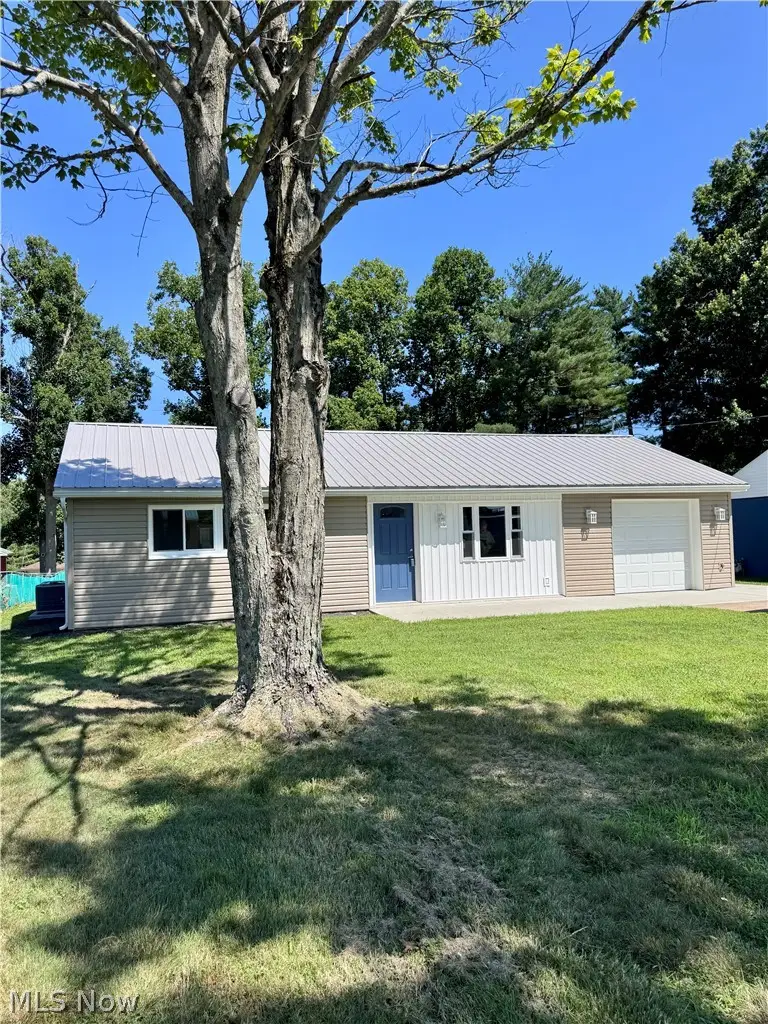 105 Sunnyhill, Marietta, OH 45750 - #2
