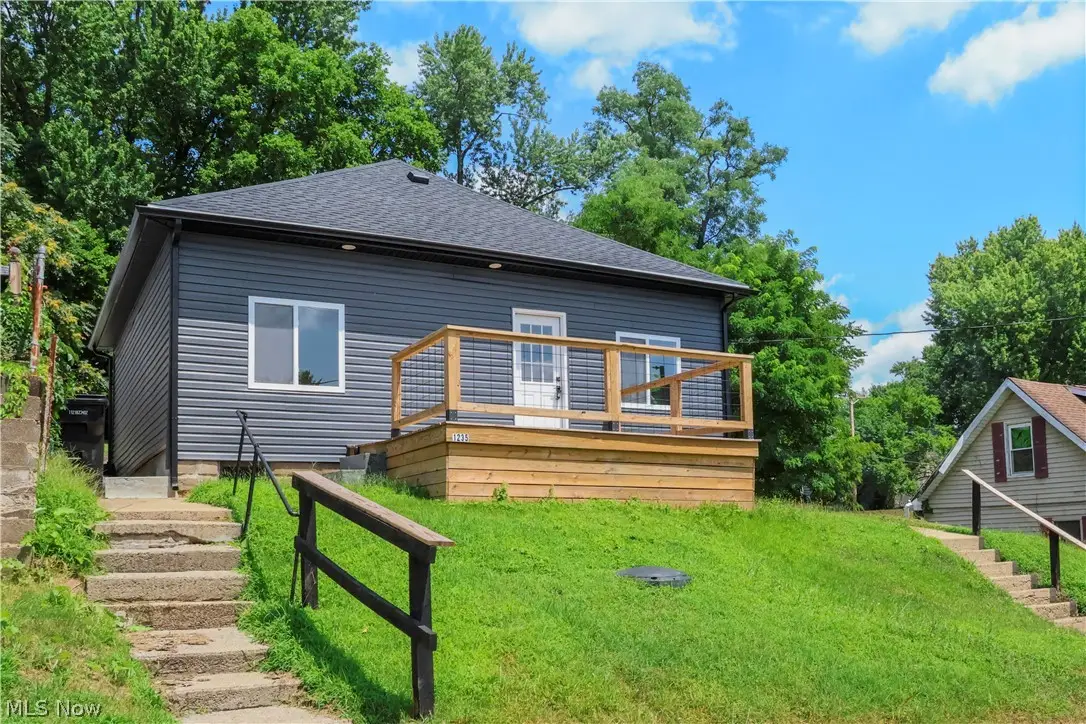 1235 Swingle Street, Zanesville, OH 43701 - #1