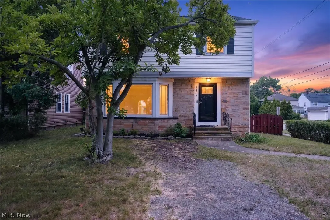 3862 Silsby Road, University Heights, OH 44118 - #1