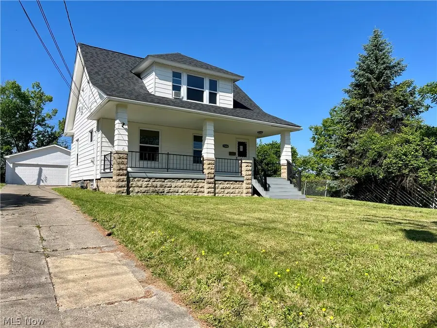 15264 Broadway Avenue, Maple Heights, OH 44137 - #2