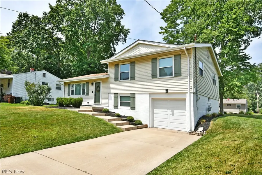 3819 Adrian Se Drive, Warren, OH 44484 - #3