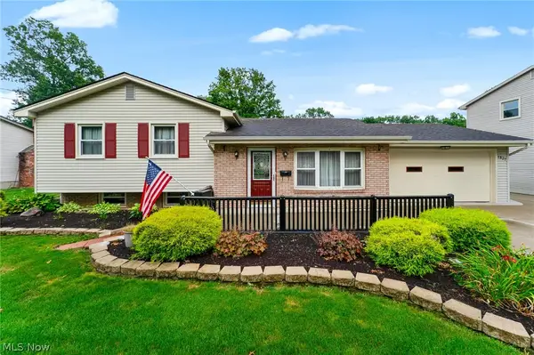 1827 Brockton Drive, Austintown, OH 44511