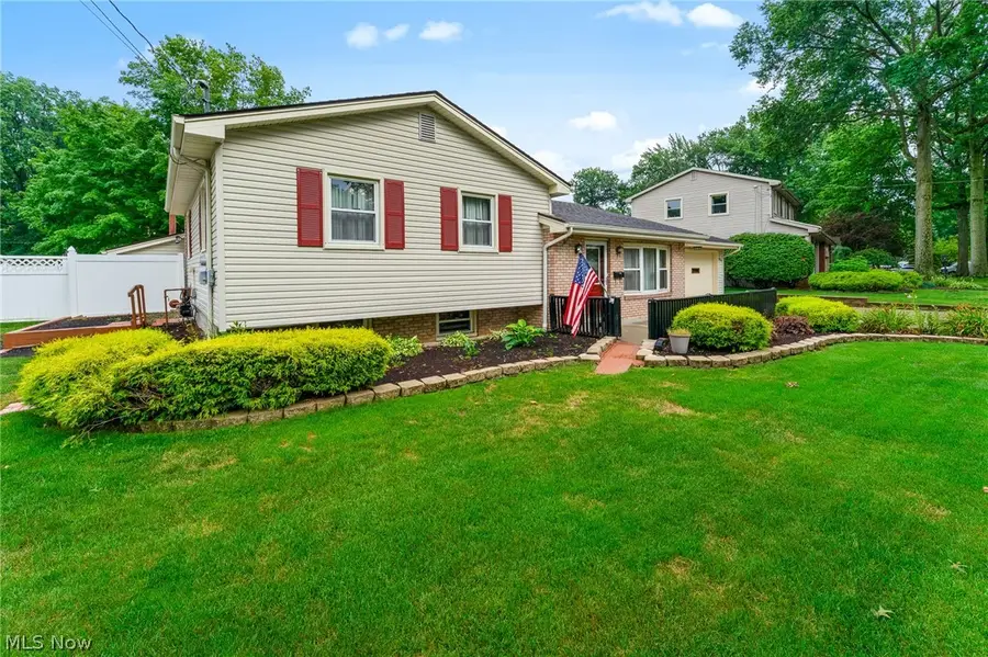 1827 Brockton Drive, Austintown, OH 44511 - #3