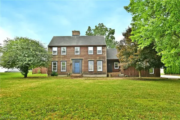 1257 Bristol Champion Townline Nw Road, Bristolville, OH 44402