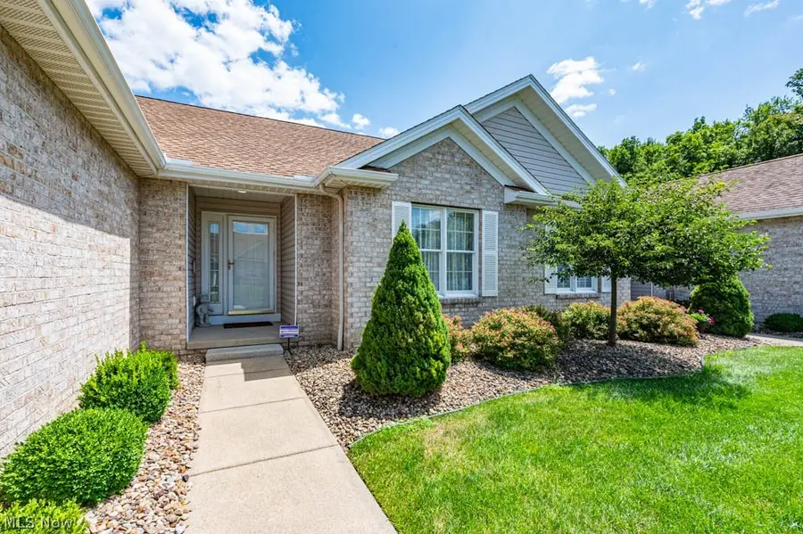 831 Auburn Hills Dr. #A, Boardman, OH 44512 - #2