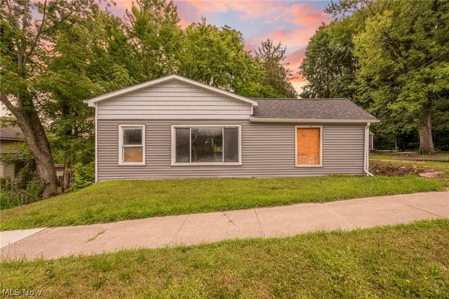 6419 Brecksville Road, Independence, OH 44131 - #2