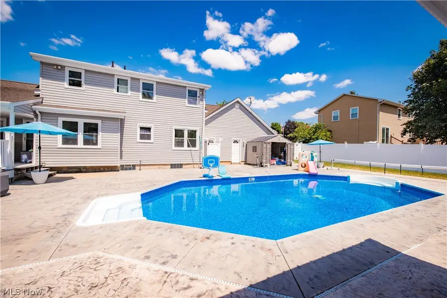 51 Sawmill Run Drive, Canfield, OH 44406 - #3