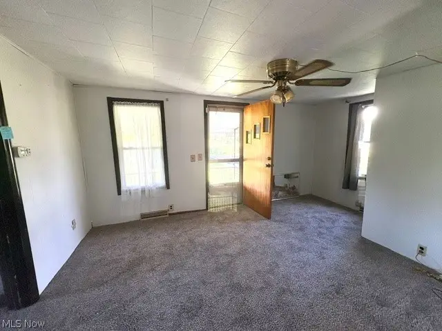 2047 Wilson Ne Avenue, Warren, OH 44483 - #2