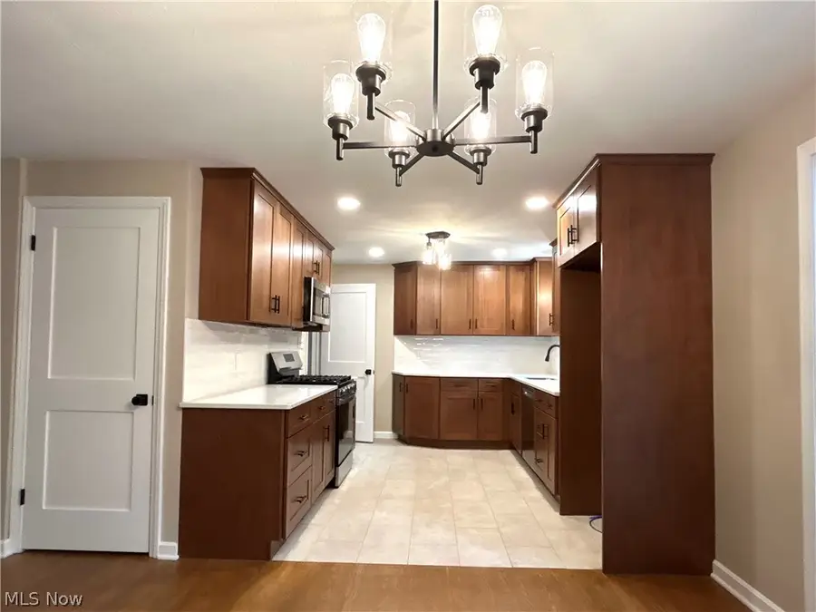 22 Orchard Drive, Poland, OH 44514 - #3