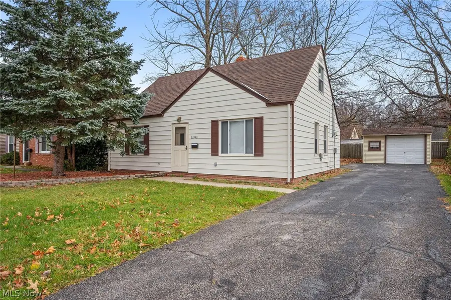 23340 Roger Drive, Euclid, OH 44123 - #2