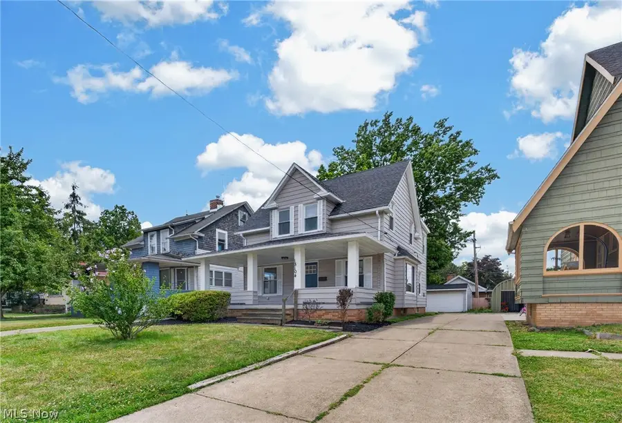 18104 Windward Road, Cleveland, OH 44119 - #2