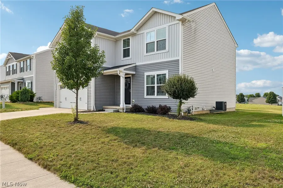 2689 Himelrigh Boulevard, Barberton, OH 44203 - #2