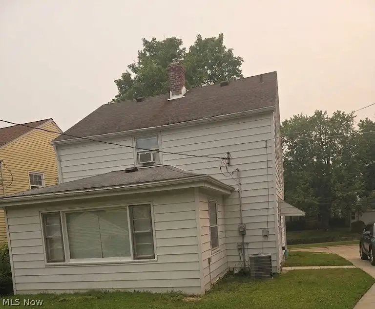1830 Beverly Hills Drive, Euclid, OH 44117 - #3