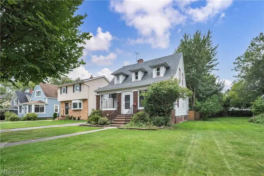 170 E 194th Street, Euclid, OH 44119 - #3