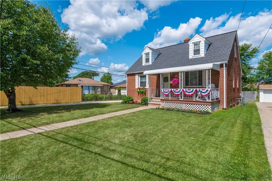 6358 Allanwood Drive, Parma, OH 44129 - #2
