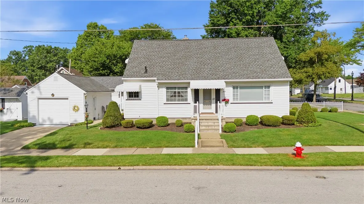 1808 Broad Boulevard, Cuyahoga Falls, OH 44223 - #1
