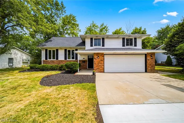 32705 W Nimrod Street, Solon, OH 44139