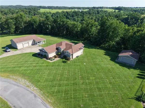 37897 Harry's Ridge Road, Barnesville, OH 43713