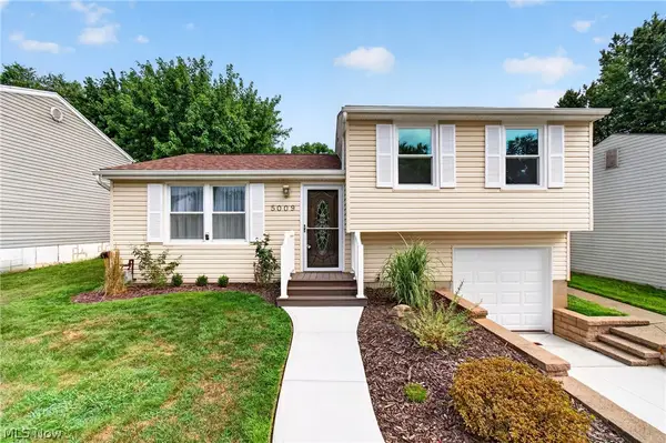 5009 Piccadilly Sw Street, Canton, OH 44706