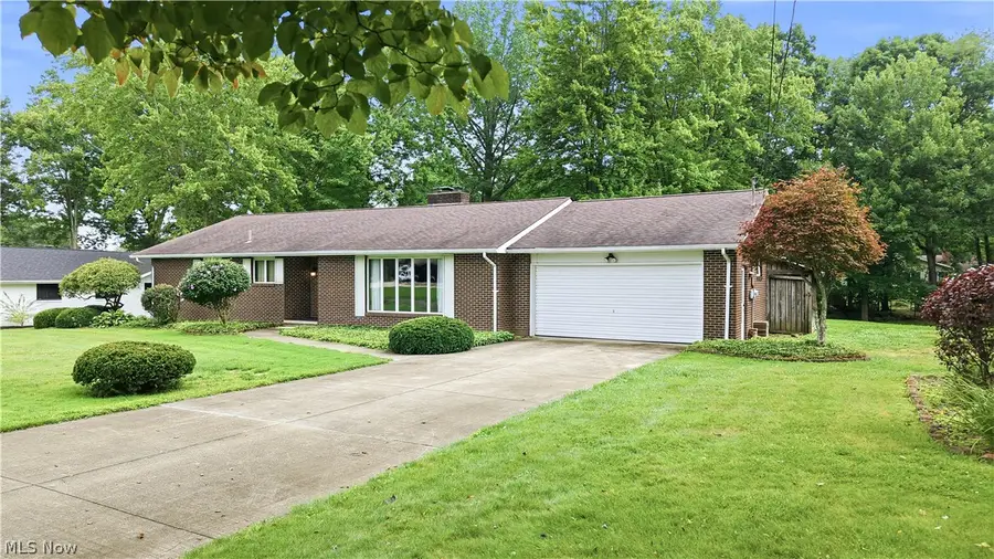 7166 Wildwood Drive, Brookfield, OH 44403 - #2