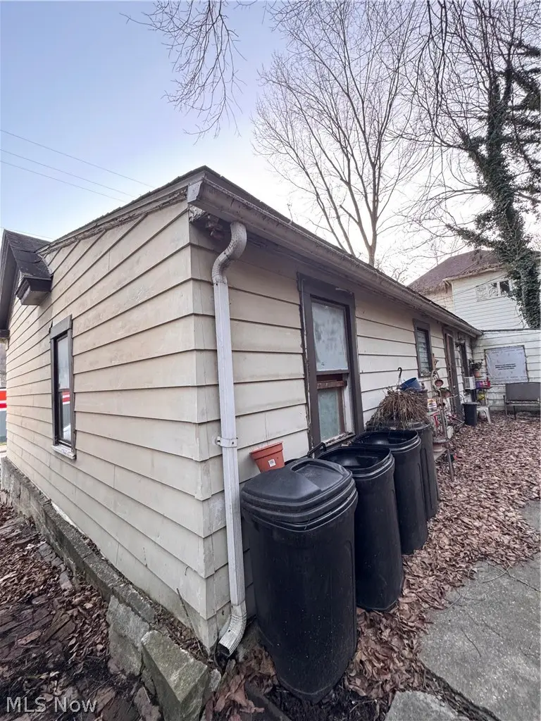 836 Main Street, Bridgeport, OH 43912 - #2