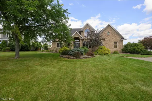 827 Mesa Verde Drive, Barberton, OH 44203