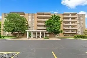 3167 Linden Road #509, Rocky River, OH 44116