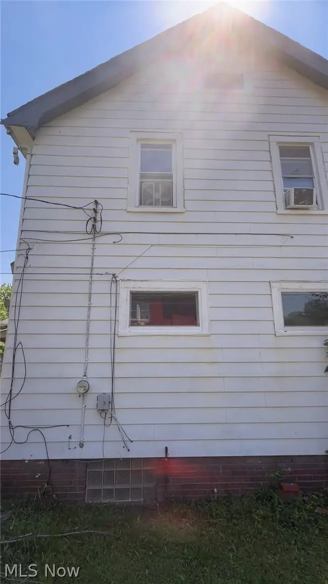 3525 E 110th Street, Cleveland, OH 44105 - #2
