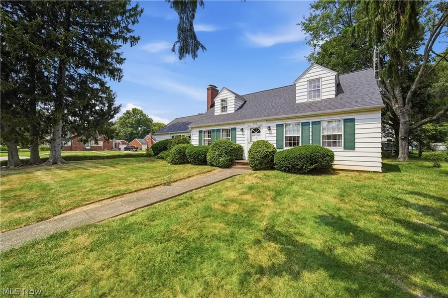 347 33rd Nw Street, Canton, OH 44709 - #2