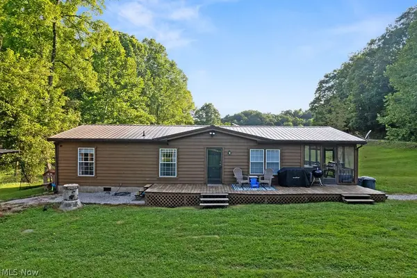 102 Logston Run Road, Ravenswood, WV 26164