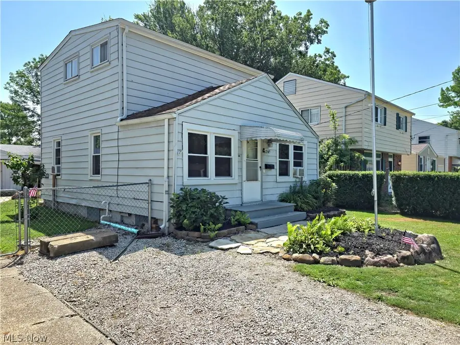 1249 E 342nd Street, Eastlake, OH 44095 - #2