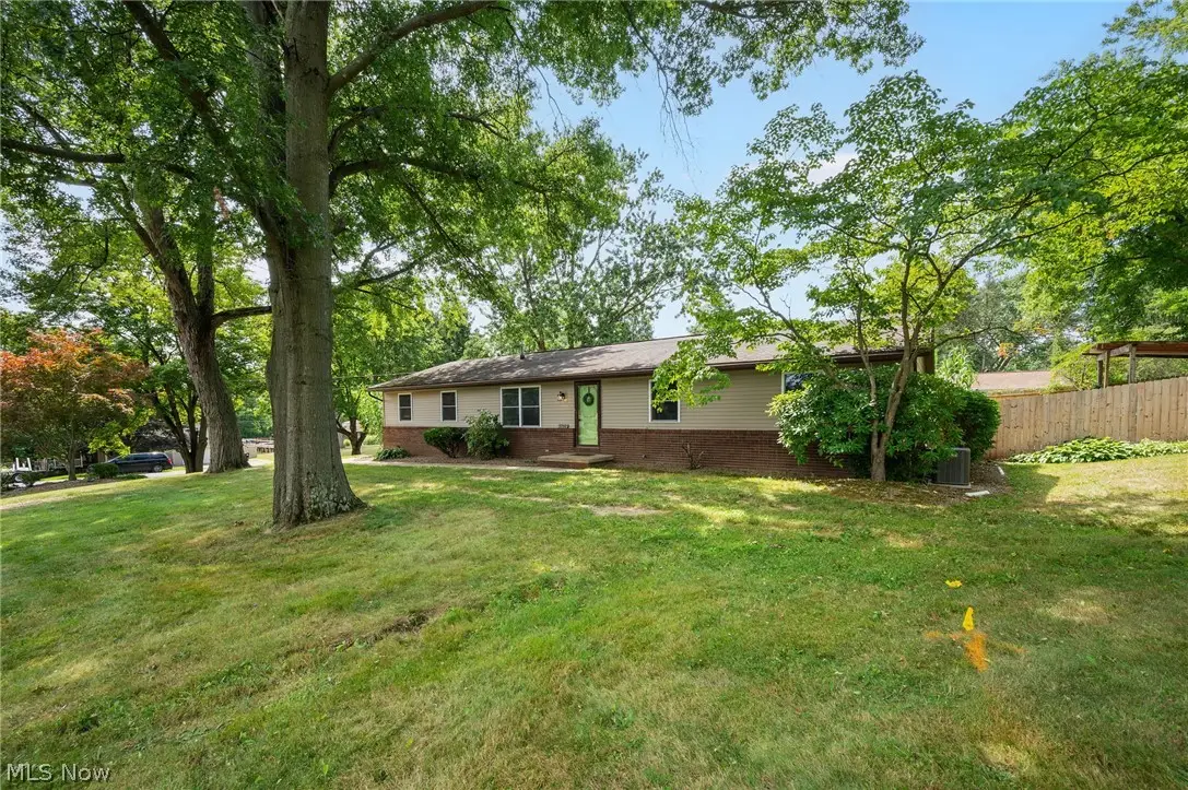 5760 Canterbury Road, New Franklin, OH 44319 - #1