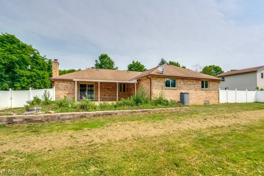 9761 Applewood Drive, North Royalton, OH 44133 - #3