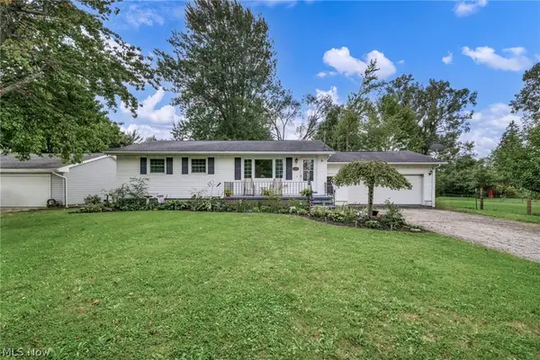 5803 Russia Road, Amherst, OH 44001